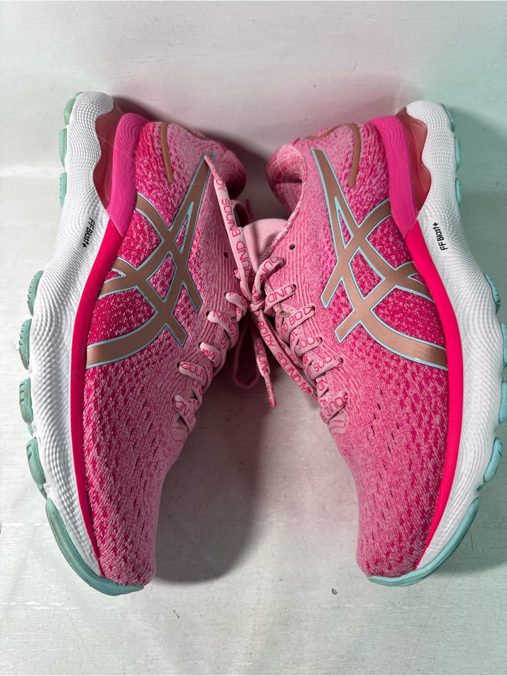 ASICS Gel Nimbus 24 LE Pink Rose Gold Women's  Size 8.5 Special Ed - Picture 13 of 16